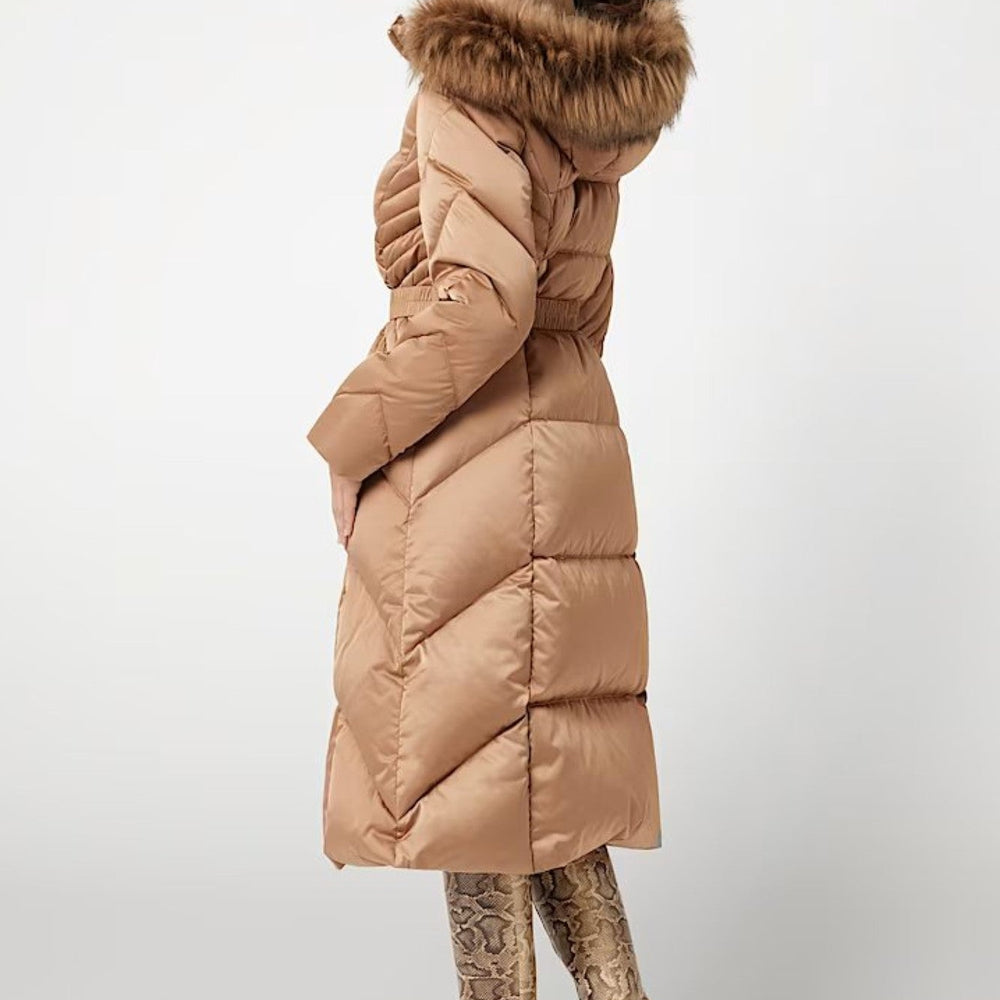 
                      
                        Geaca GUESS Cu Guler Imblanit IMBRACAMINTE GUESS   
                      
                    