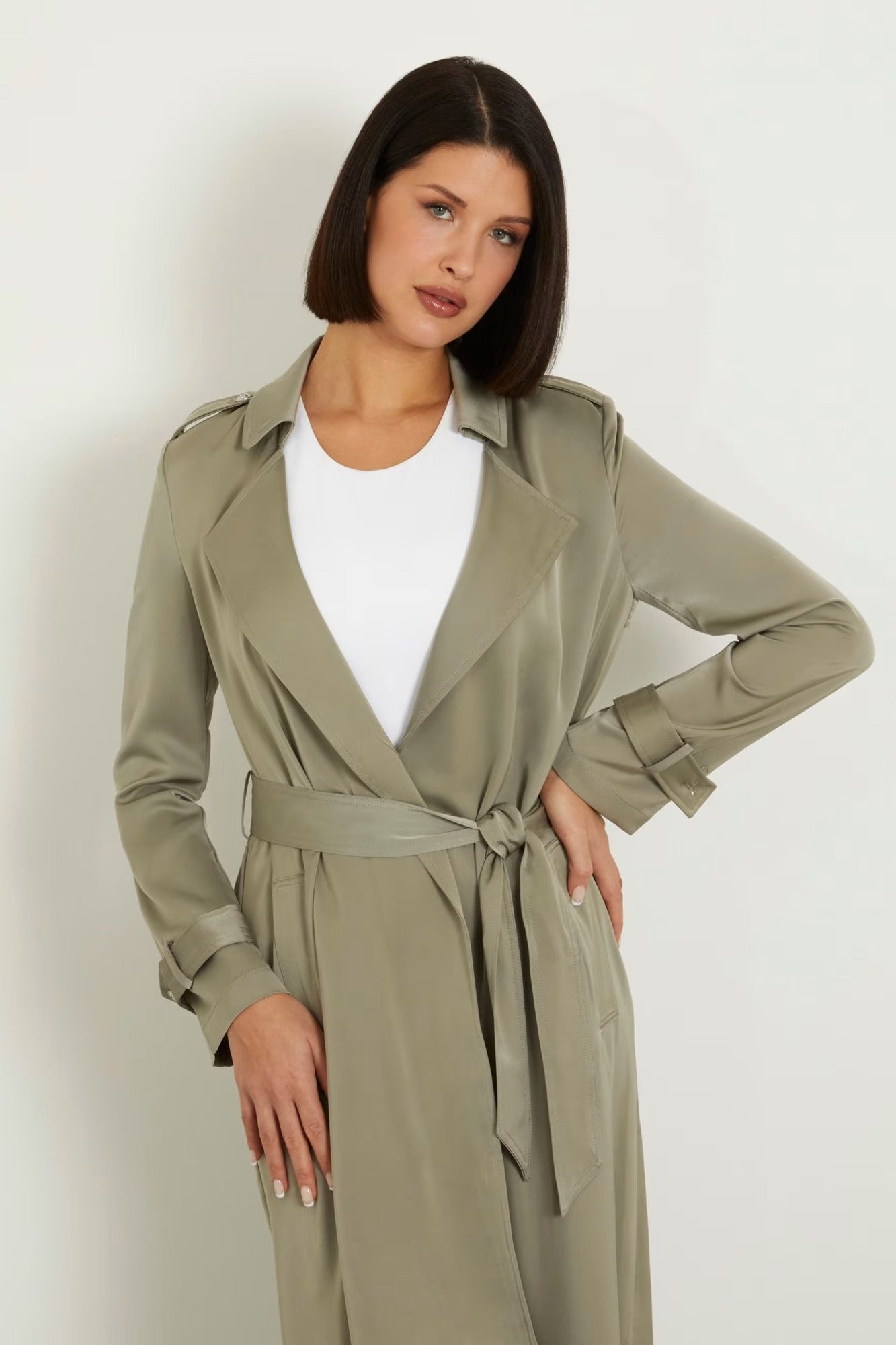 Trench GUESS de dama IMBRACAMINTE GUESS   