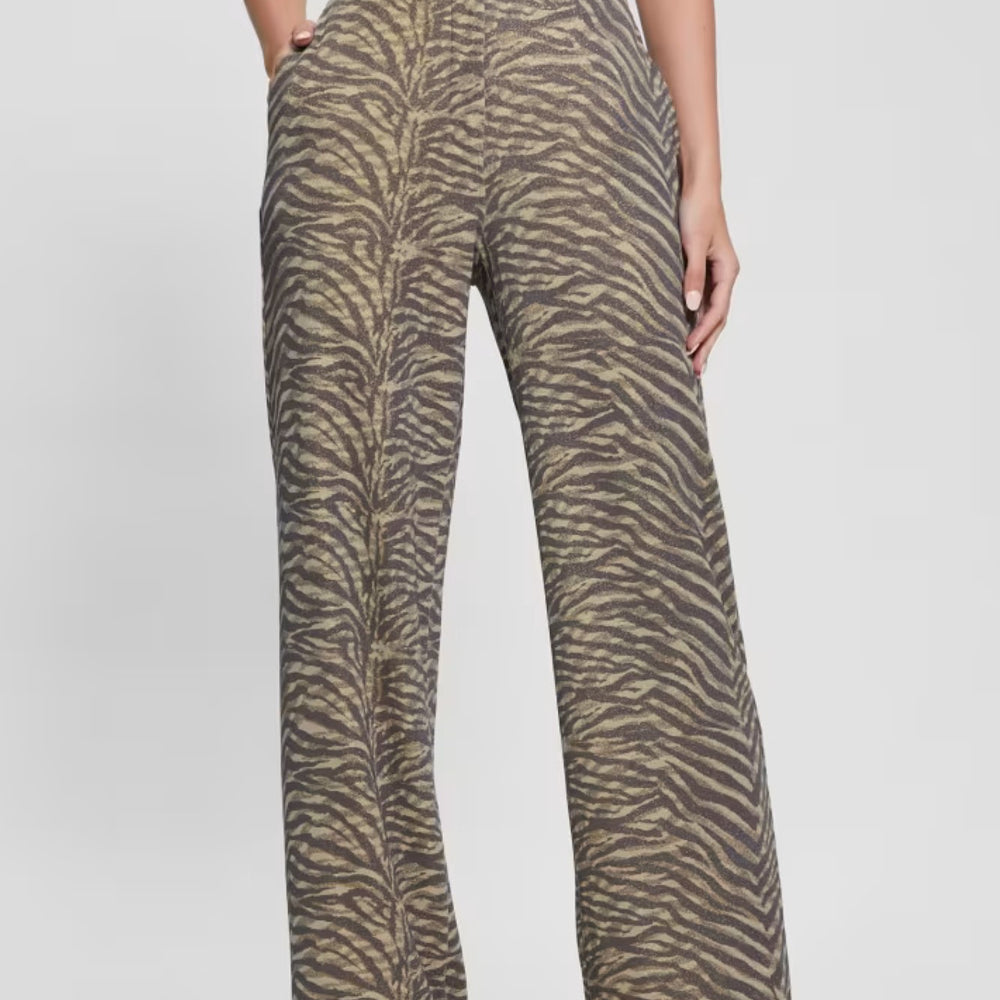 
                      
                        Pantaloni evazati GUESS cu imprimeu zebra si talie inalta IMBRACAMINTE GUESS AnimalPrint XS 761839155955
                      
                    