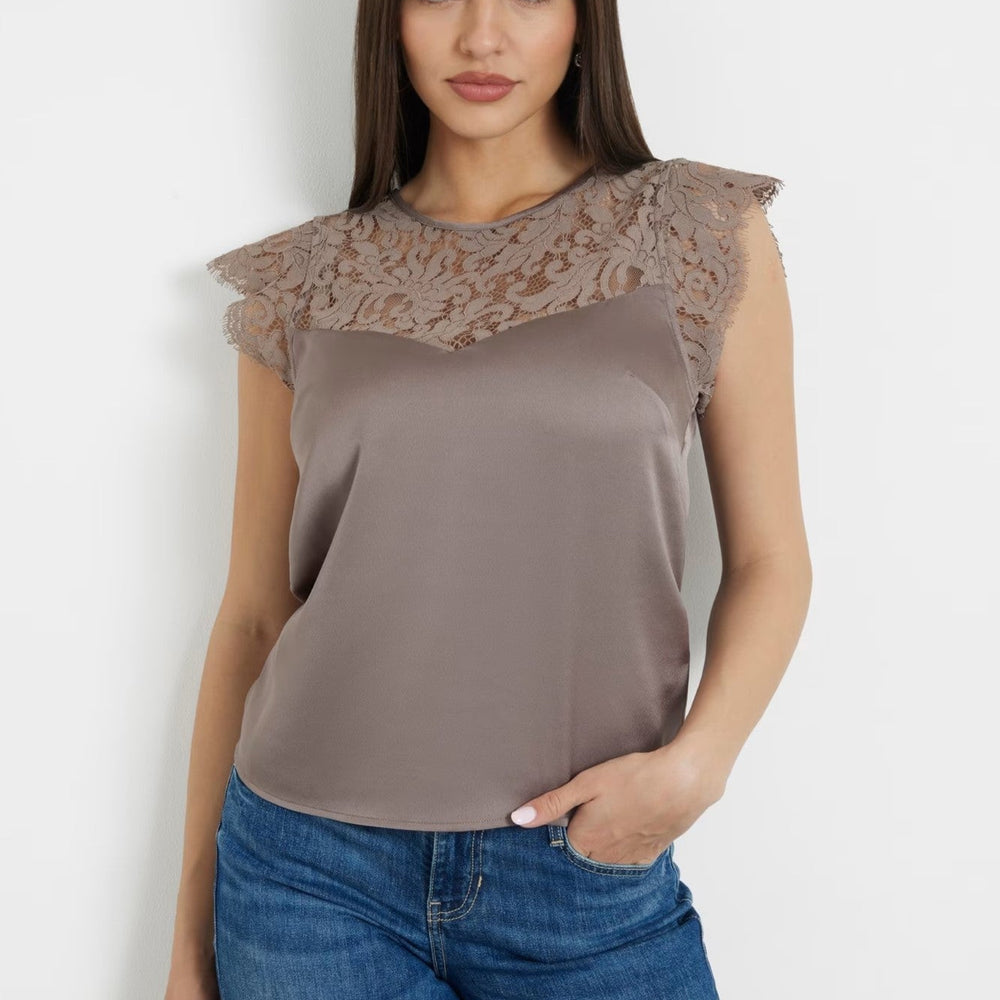 
                      
                        Bluza GUESS de dama fara maneci cu dantela IMBRACAMINTE GUESS Print XS 761839154276
                      
                    
