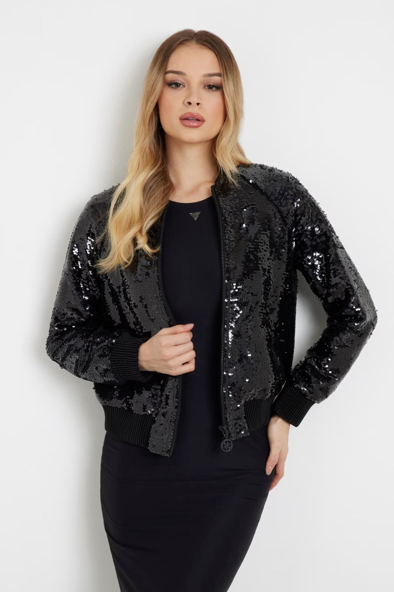 Geaca GUESS bomber neagra cu paiete stralucitoare IMBRACAMINTE GUESS Negru XS 761839156023