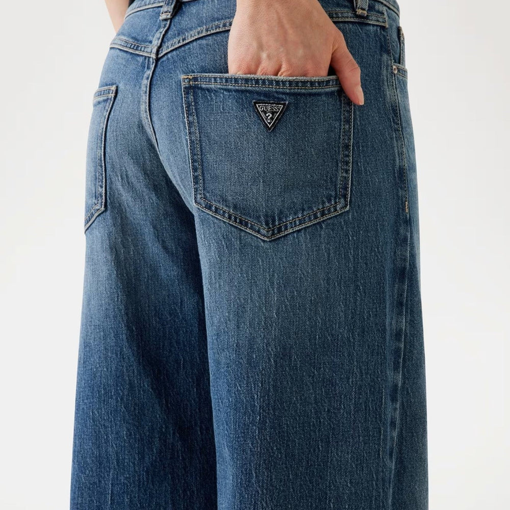 
                      
                        Pantaloni Denim GUESS de Dama IMBRACAMINTE GUESS
                      
                    