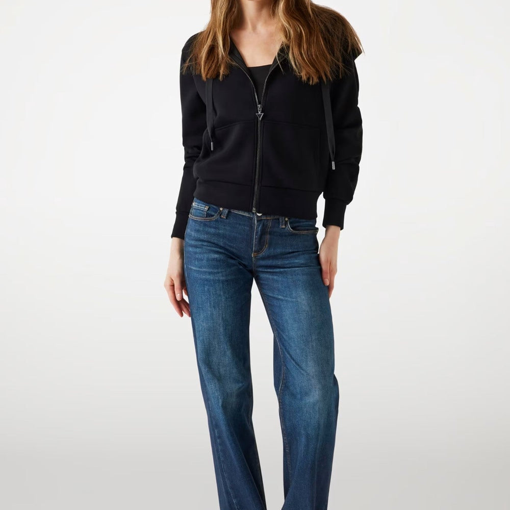 
                      
                        Hanorac Guess full-zip IMBRACAMINTE GUESS
                      
                    
