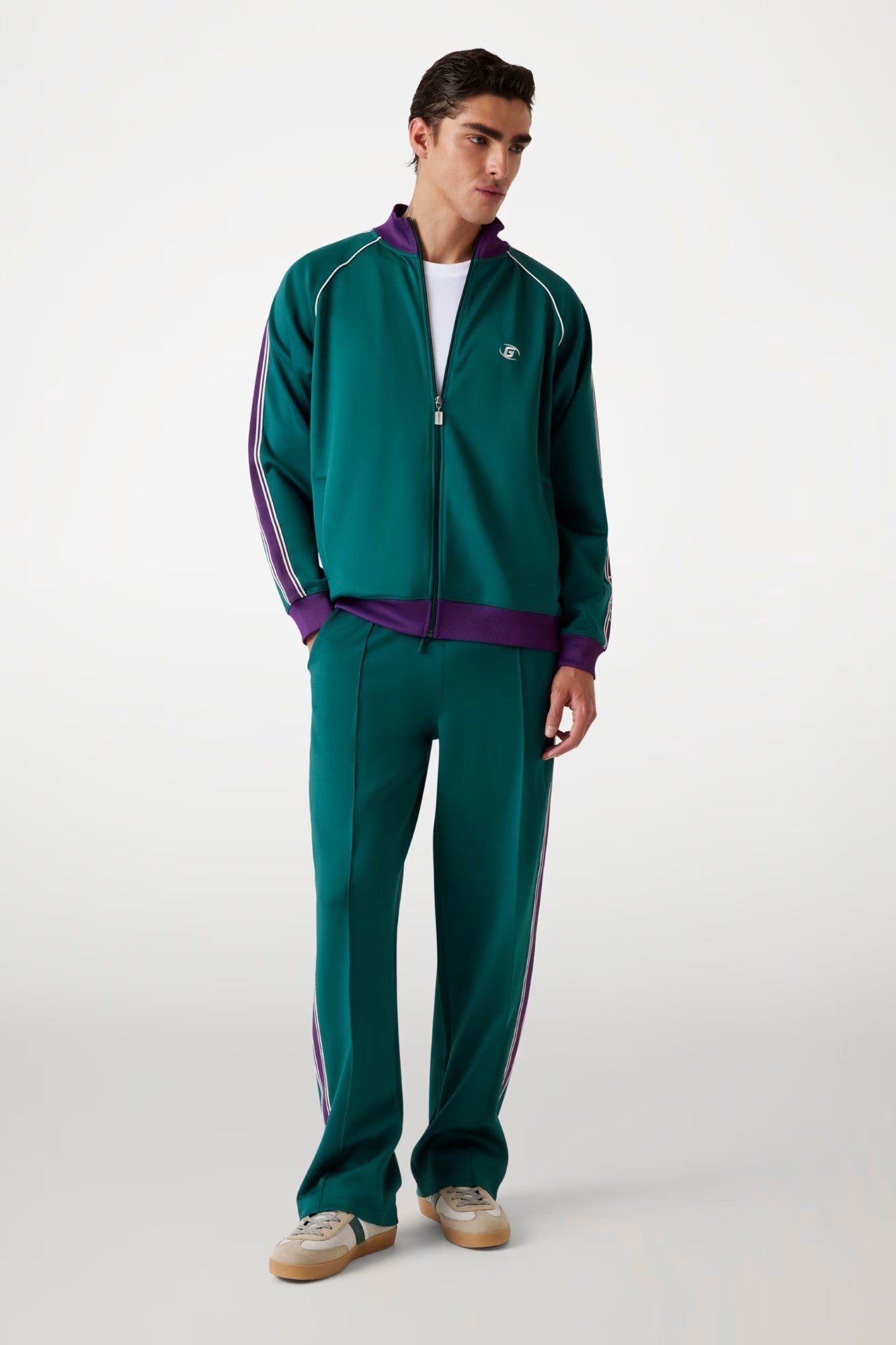 Pantaloni GUESS de Barbati Z5YB14KCRU2 – UnicBrands.ro