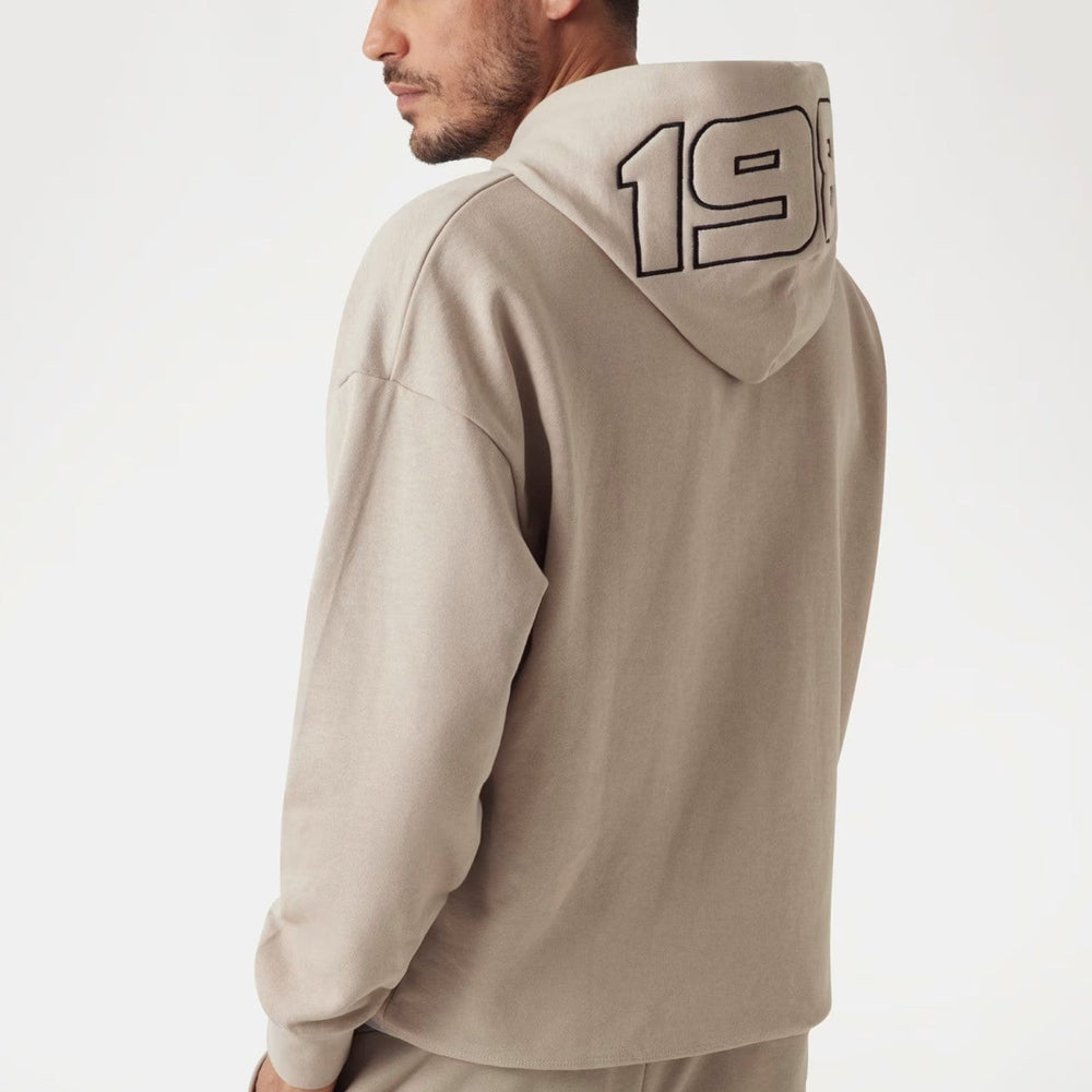 
                      
                        Hanorac GUESS de Barbati IMBRACAMINTE GUESS
                      
                    