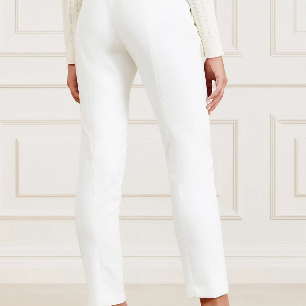 
                      
                        Pantaloni Dama MARCIANO by GUESS UB101BGB119653Z PANTALONI GUESS   
                      
                    