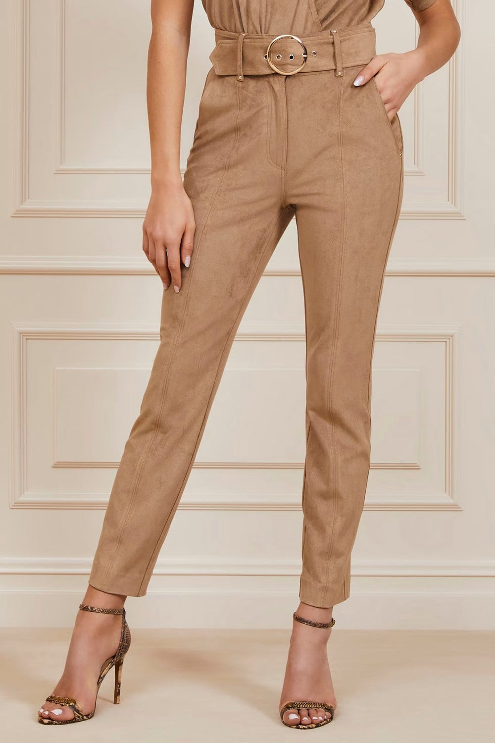 Pantaloni Dama MARCIANO by GUESS eleganti cu aspect de catifea PANTALONI MARCIANO Maro 38 7622078581651