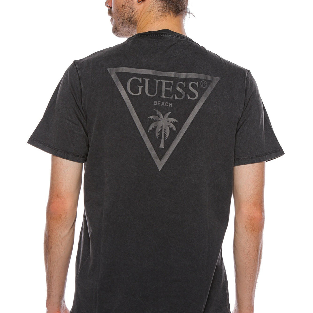 
                      
                        Tricou lejer GUESS cu logo mare pe spate TRICOURI GUESS   
                      
                    