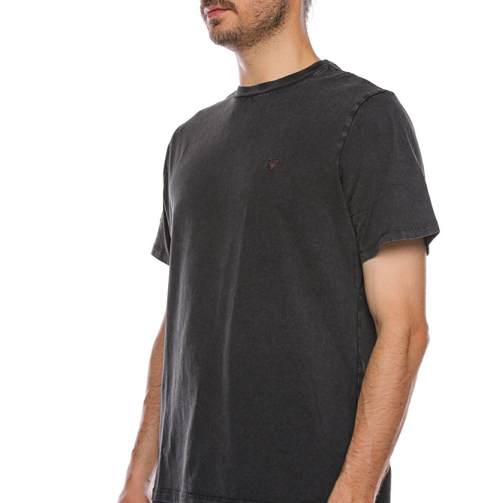 
                      
                        Tricou lejer GUESS cu logo mare pe spate TRICOURI GUESS   
                      
                    