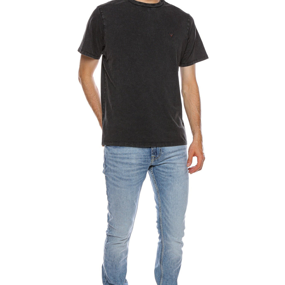 
                      
                        Tricou lejer GUESS cu logo mare pe spate TRICOURI GUESS   
                      
                    