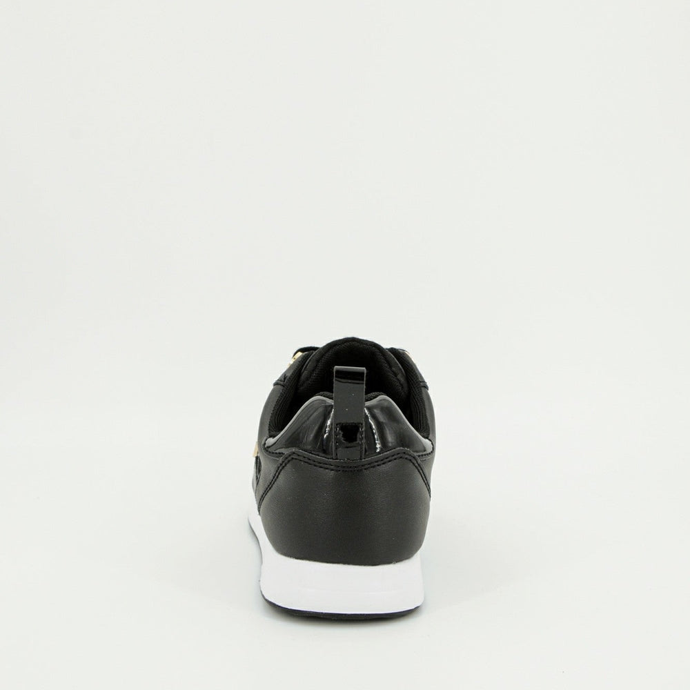 
                      
                        Pantofi Sport GUESS UB10FLOJABFAL12 PANTOFI SPORT GUESS   
                      
                    