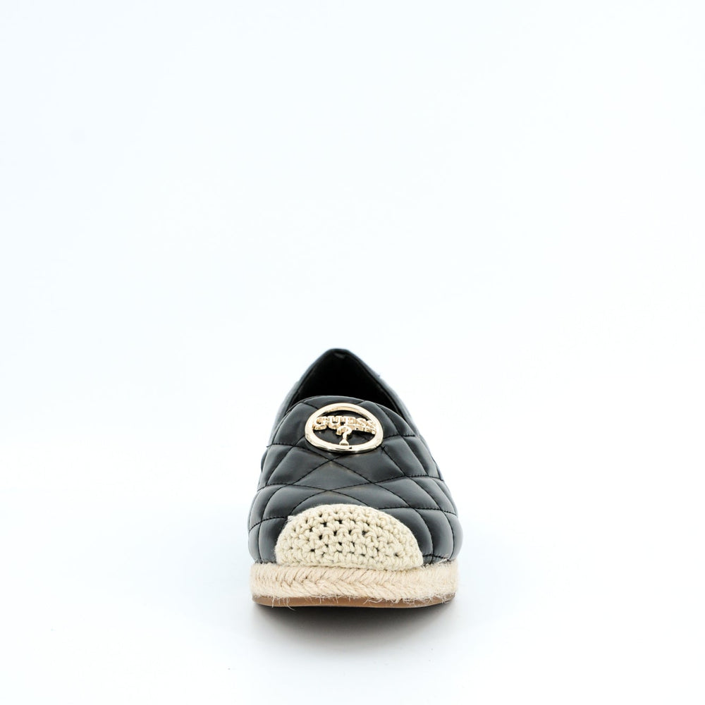 
                      
                        Pantofi GUESS din piele ecologica cu varf rotund UB10FLOLILELE14 PANTOFI GUESS Negru 38 7622078546933
                      
                    