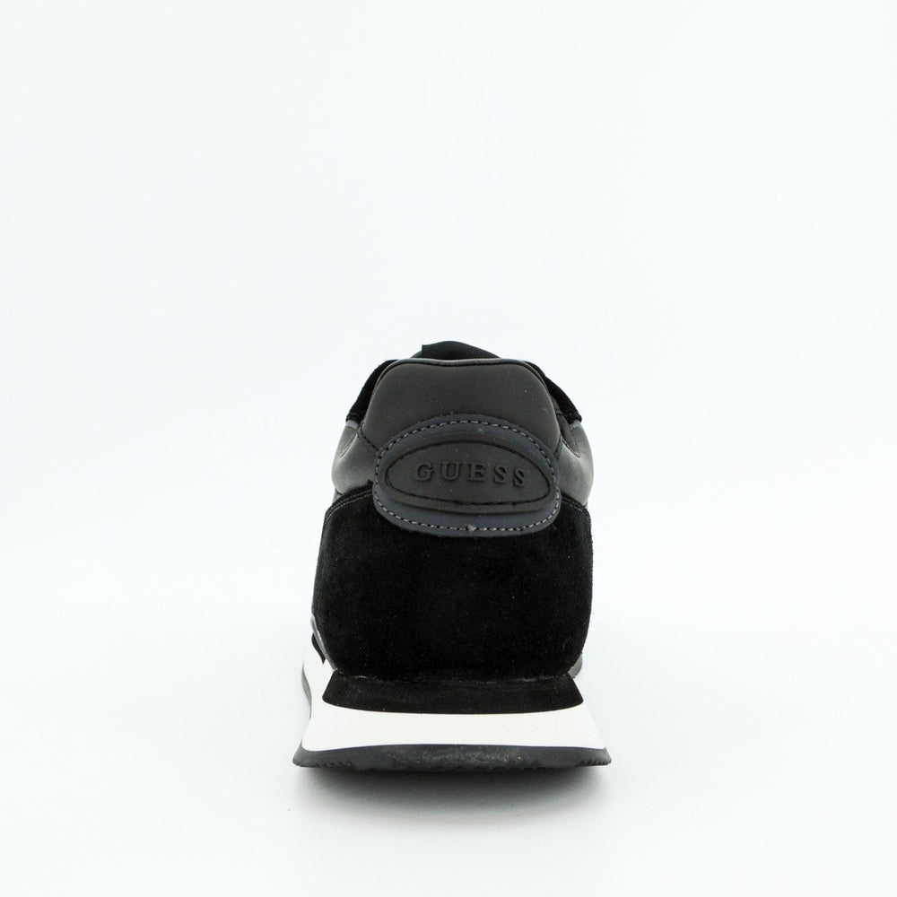 
                      
                        Pantofi sport GUESS cu logo PANTOFI SPORT GUESS   
                      
                    