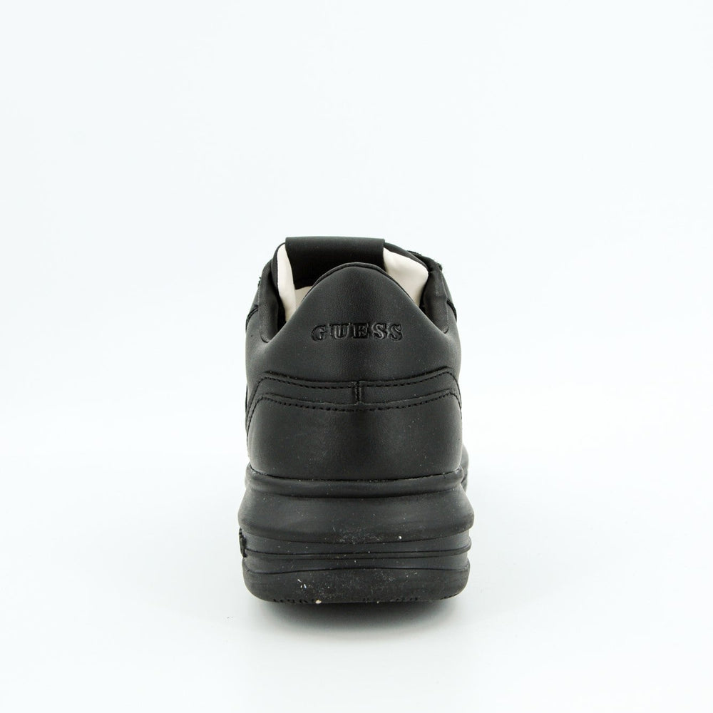 
                      
                        Pantofi sport GUESS cu logo metalic PANTOFI SPORT GUESS   
                      
                    