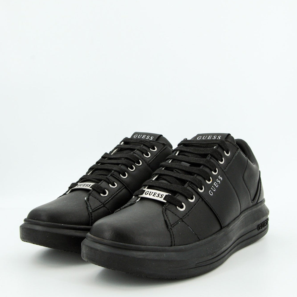 
                      
                        Pantofi sport GUESS cu logo metalic PANTOFI SPORT GUESS   
                      
                    