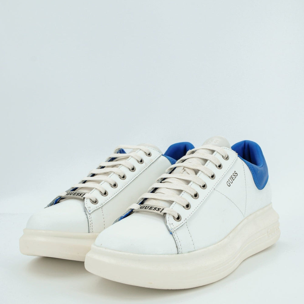 
                      
                        Pantofi sport GUESS cu varf rotund INCALTAMINTE GUESS   
                      
                    