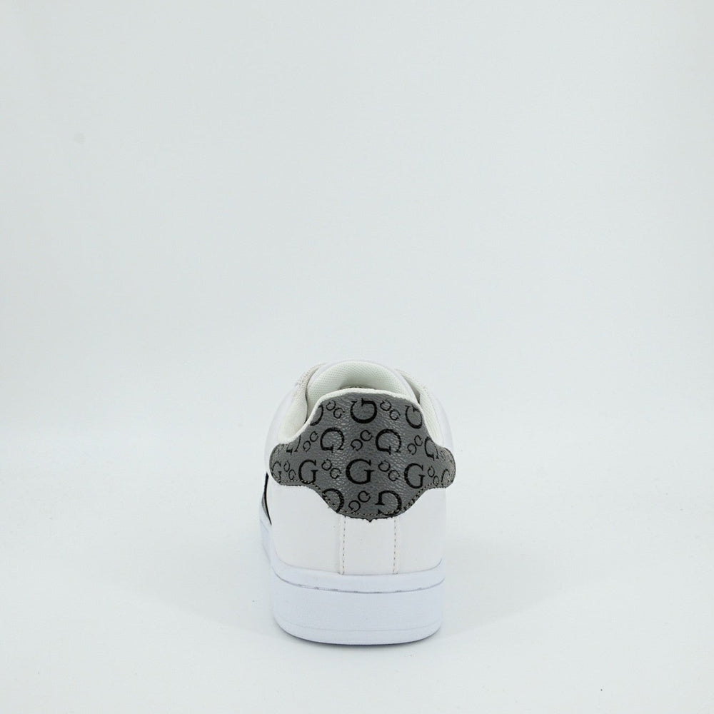 
                      
                        Pantofi Sport GUESS UB10FMOLOLELE12 PANTOFI SPORT GUESS   
                      
                    