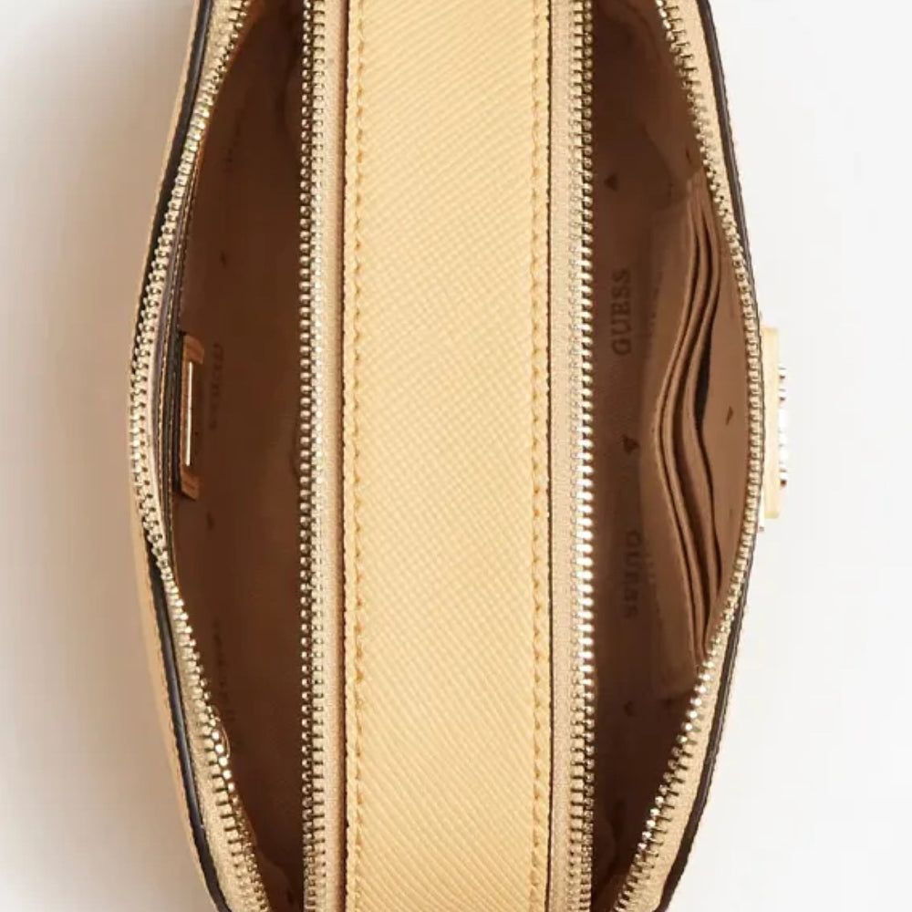 
                      
                        Geanta Dama GUESS Crossbody Cu Logo Frontal CROSSBODY GUESS   
                      
                    
