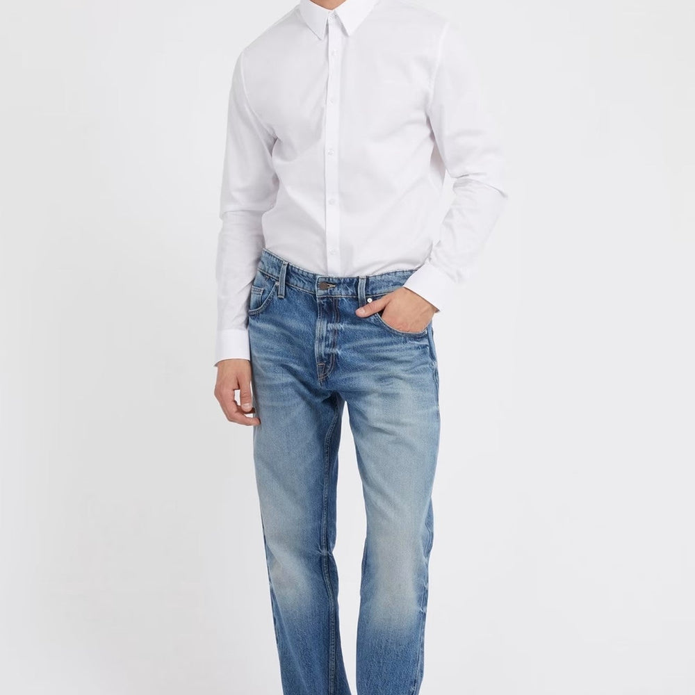 
                      
                        Camasa Barbati GUESS clasica slim fit CAMASI GUESS   
                      
                    
