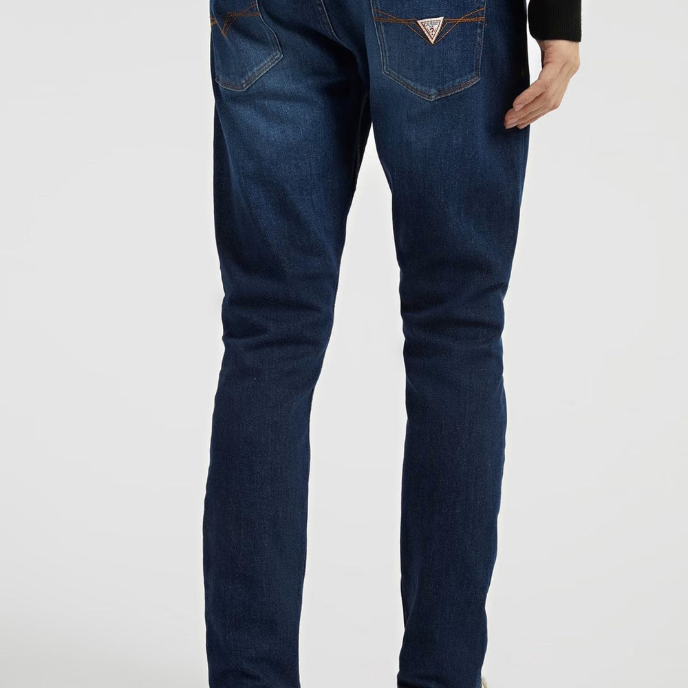 
                      
                        Pantaloni Barbati Denim GUESS Skinny Fit Cu Talie Medie PANTALONI DENIM GUESS   
                      
                    