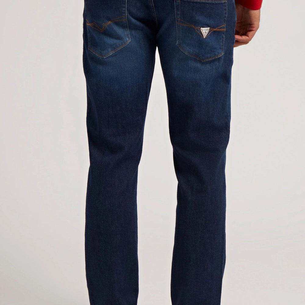 
                      
                        Pantaloni Denim GUESS UB10M2YAN2D4Q41 PANTALONI DENIM GUESS   
                      
                    