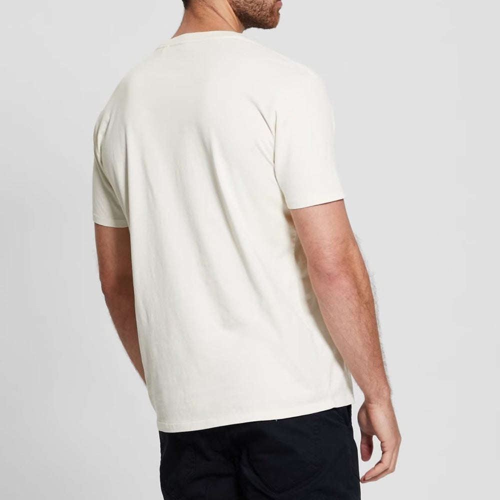 
                      
                        Tricou Barbati GUESS cu print frontal TRICOURI GUESS   
                      
                    
