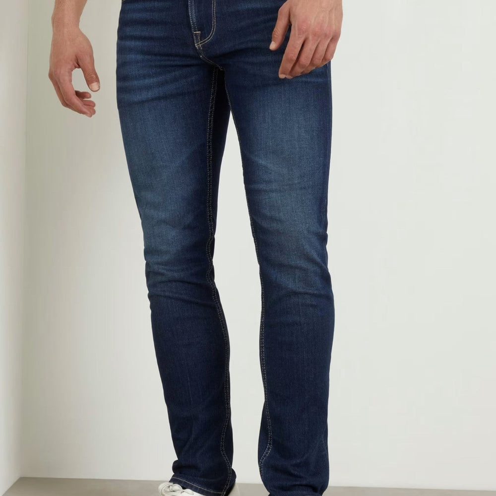 
                      
                        Pantaloni Denim GUESS De Barbati Cu Talie Medie si Croiala Slim Fit Conici IMBRACAMINTE GUESS Albastru 29 762610118664
                      
                    