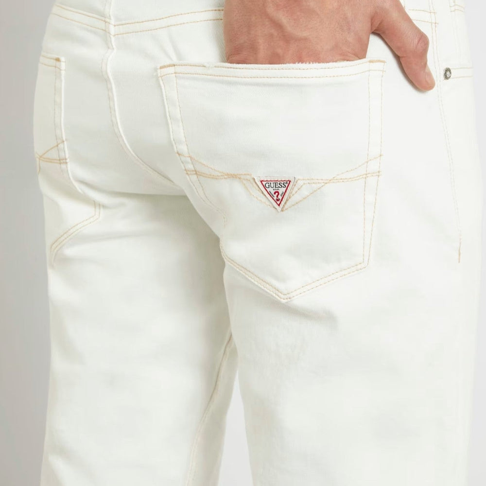 
                      
                        Pantaloni Denim GUESS De Barbati Cu Talie Medie Slim Fit IMBRACAMINTE GUESS   
                      
                    