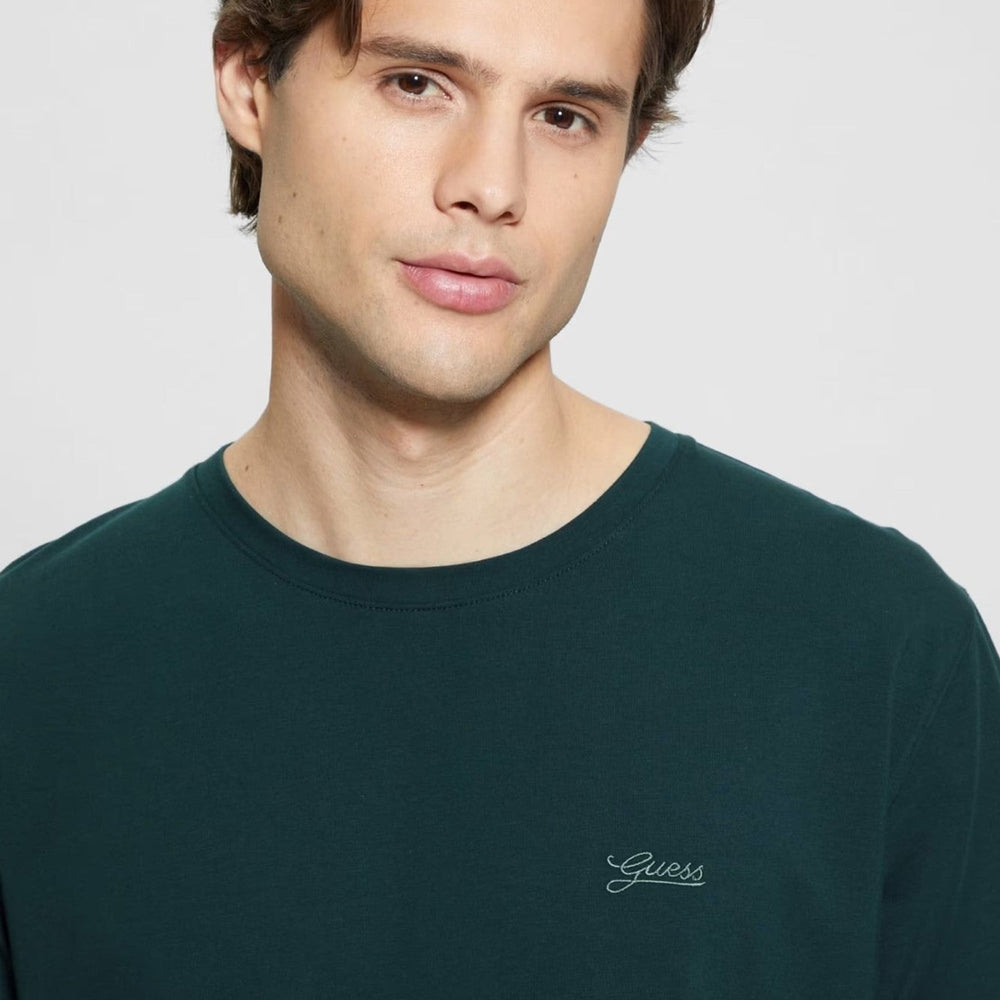 
                      
                        Tricou GUESS De Barbati Cu Logo Brodat La Piept Si Guler Rotund IMBRACAMINTE GUESS   
                      
                    