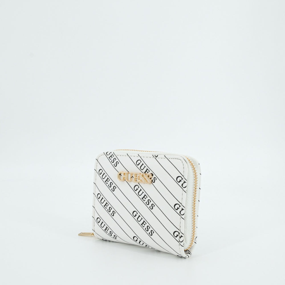 
                      
                        Portofel GUESS UB10SFAA8800550 PORTOFELE GUESS   
                      
                    