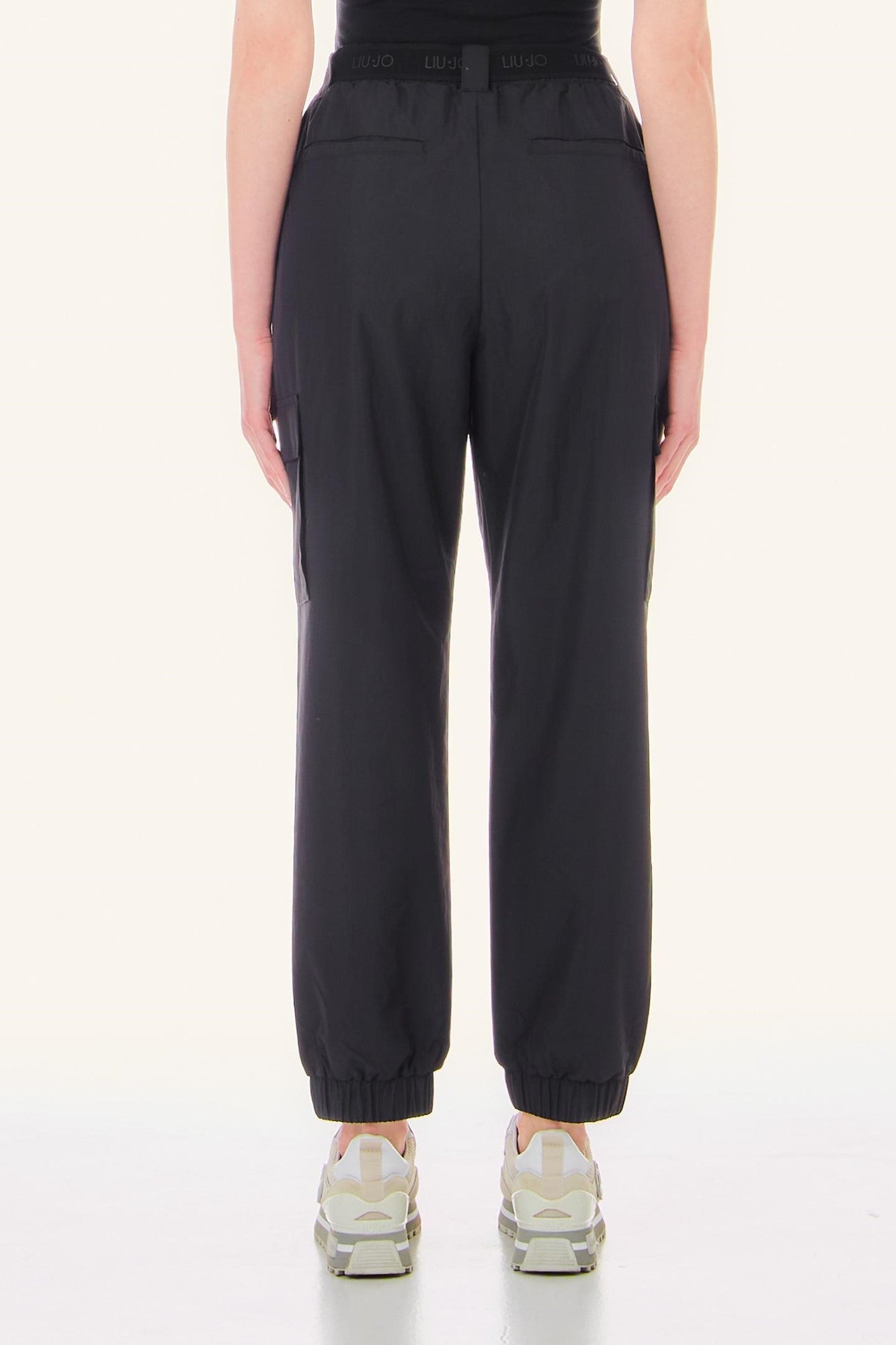 Pantaloni LIU JO cargo IMBRACAMINTE LIU JO   