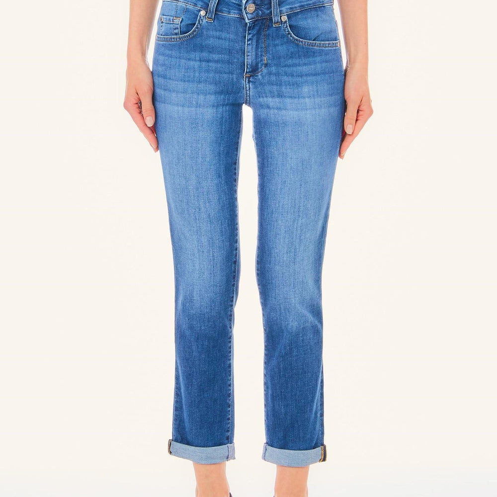 
                      
                        Pantaloni Denim LIU JO cu strasuri nasture si fermoar IMBRACAMINTE LIU JO Albastru 24 805494433780
                      
                    