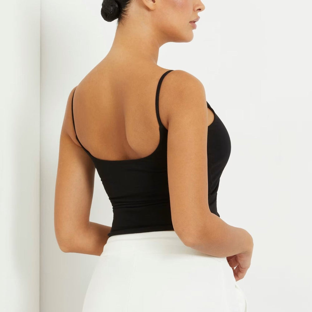
                      
                        Top GUESS De Dama Sport IMBRACAMINTE GUESS   
                      
                    