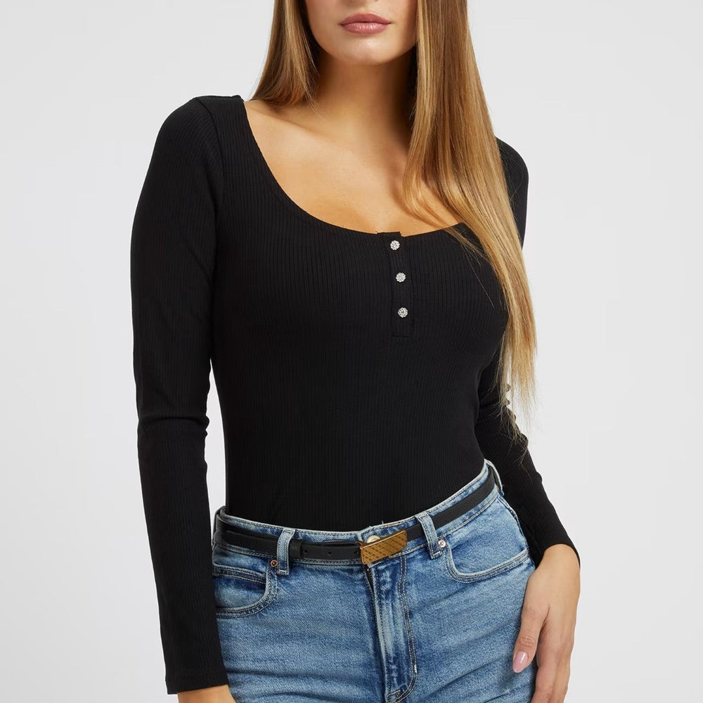 
                      
                        Bluza GUESS UB10W2YP46KBCO2 TOPURI SI BLUZE GUESS Negru XS 7617076675372
                      
                    