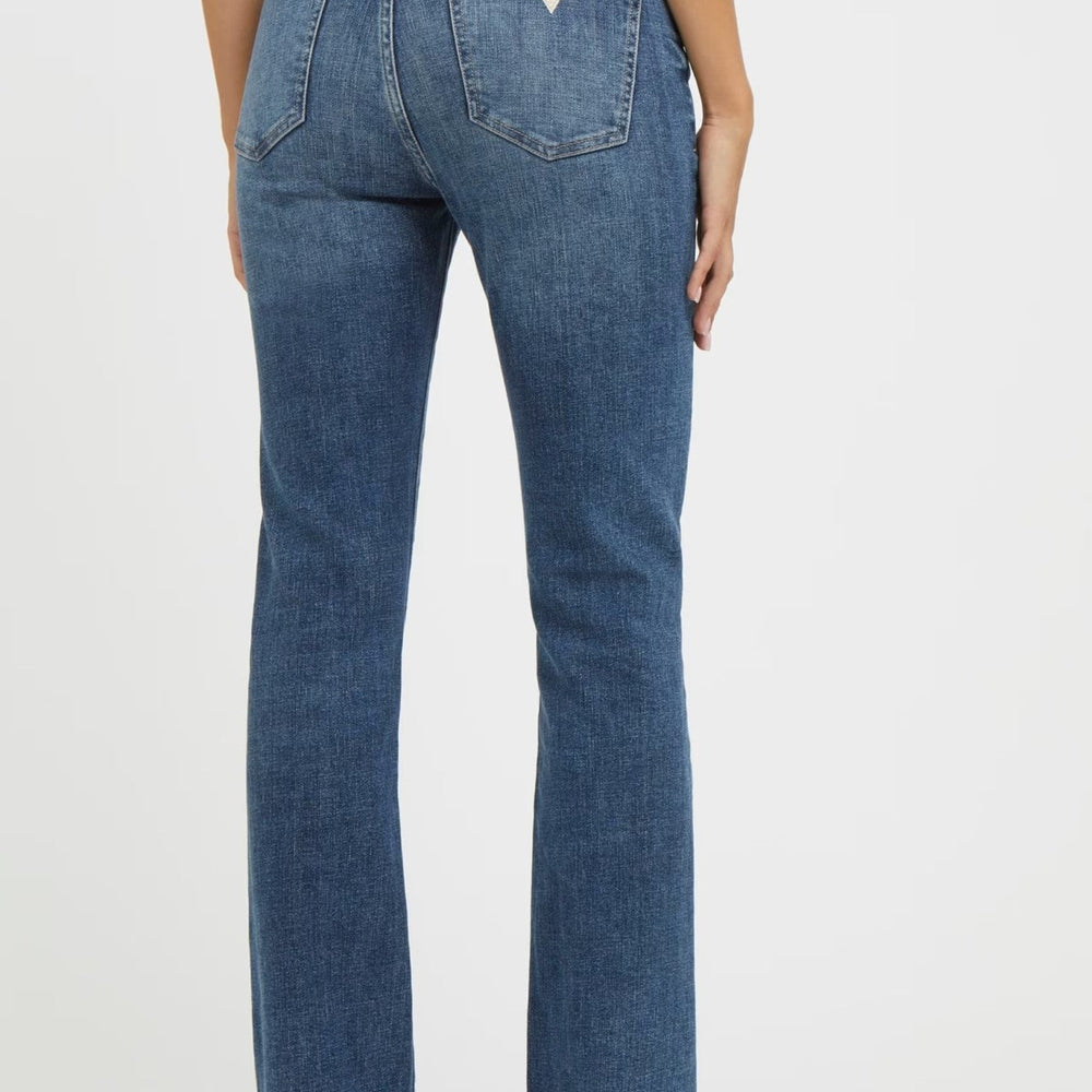 
                      
                        Pantaloni Denim GUESS De Dama Cu Talie Inalta Si Usor Evazati IMBRACAMINTE GUESS   
                      
                    