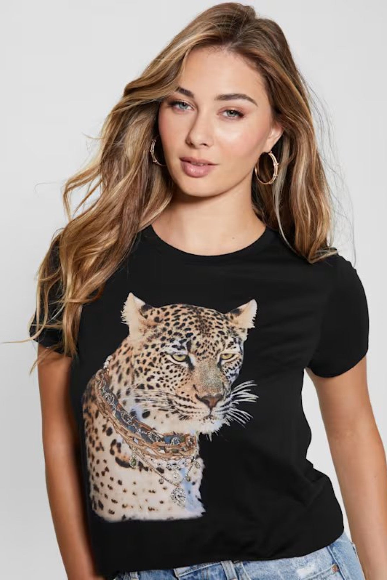 Tricou GUESS Dama Cu Imprimeu Leopard Si Cu Maneci Scurte IMBRACAMINTE GUESS   