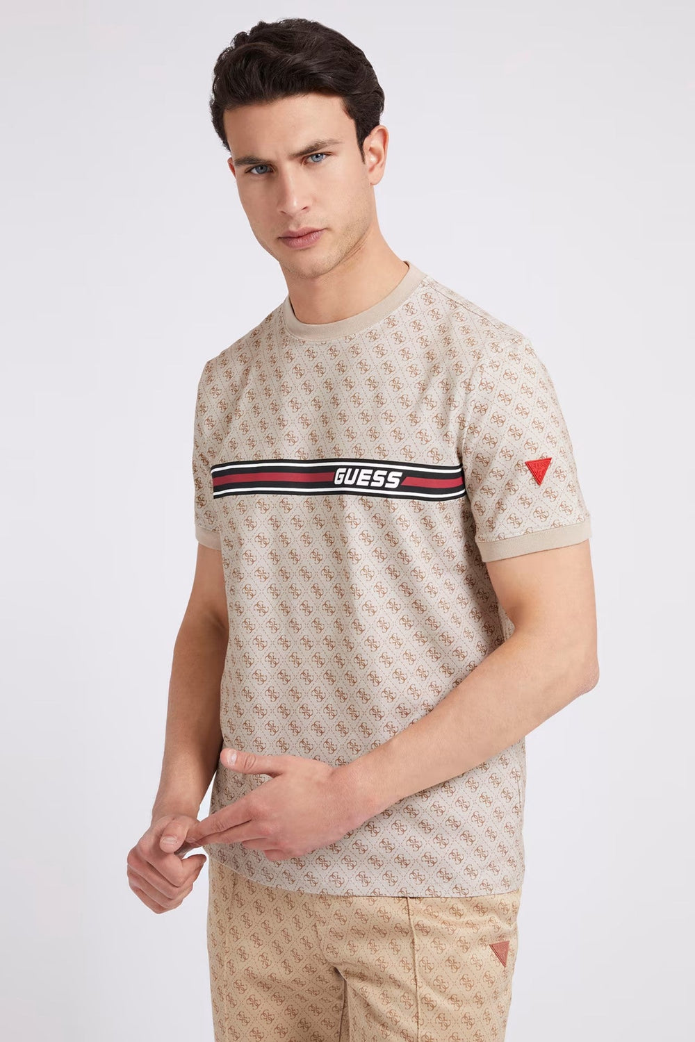 Tricou Barbati GUESS slim fit cu imprimeu logo TRICOURI GUESS Bej S 7617076825098