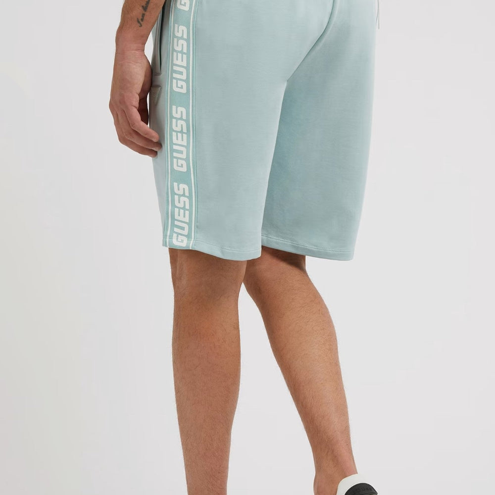 
                      
                        Pantaloni Scurti GUESS UB10Z2YD02K6ZS1 PANTALONI SCURTI GUESS   
                      
                    