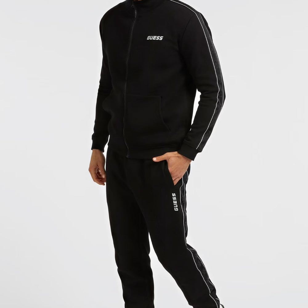 
                      
                        Bluza sport Barbati GUESS cu fermoar si buzunare laterale ARTICOLE SPORT GUESS   
                      
                    