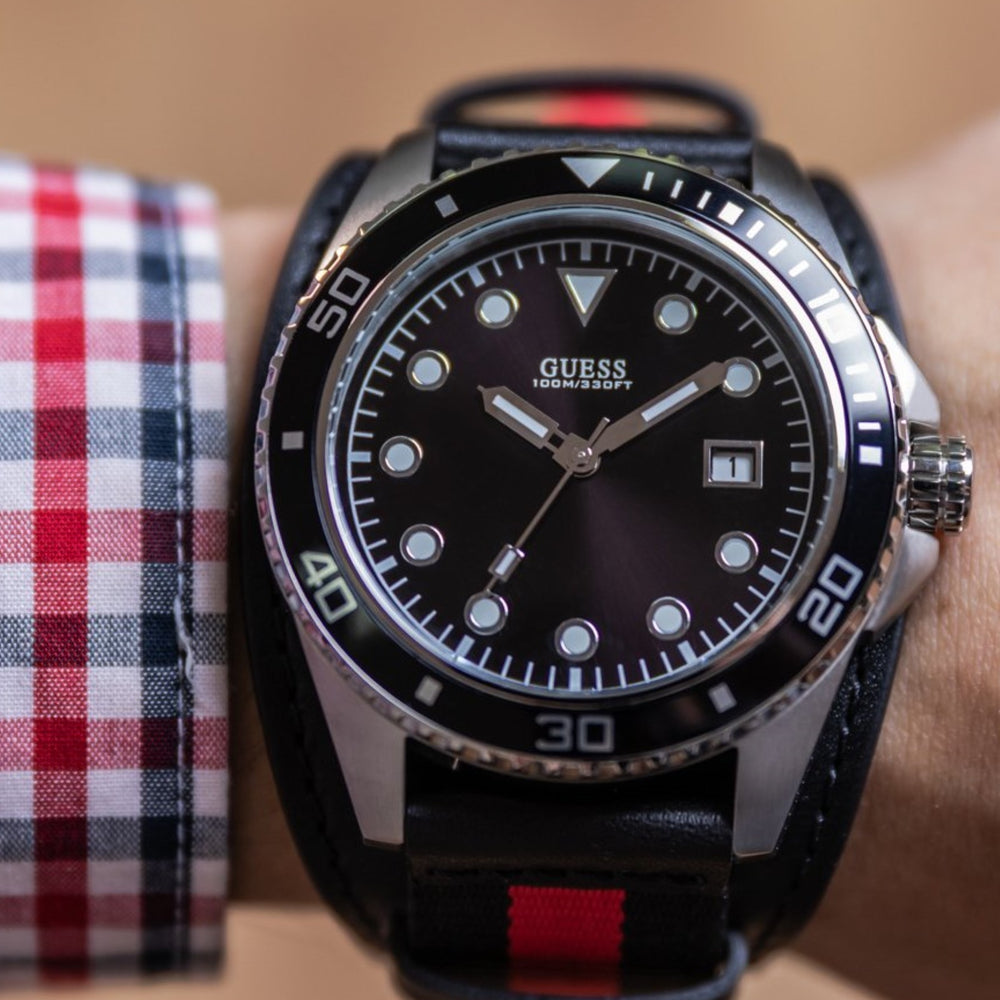 
                      
                        Ceas barbatesc GUESS CREW GUW1051G1 CEASURI GUESS   
                      
                    