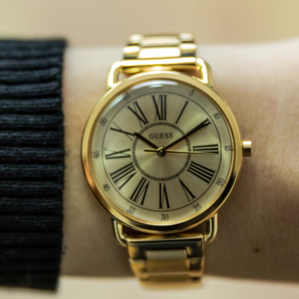 
                      
                        Ceas de dama GUESS JACKIE GUW1148L2 CEASURI GUESS   
                      
                    